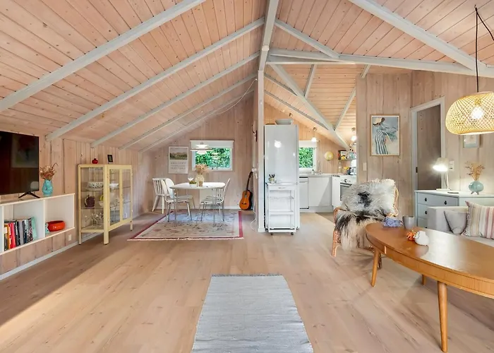 Semesterbostad Lenny - 500m From The Sea By Interhome *